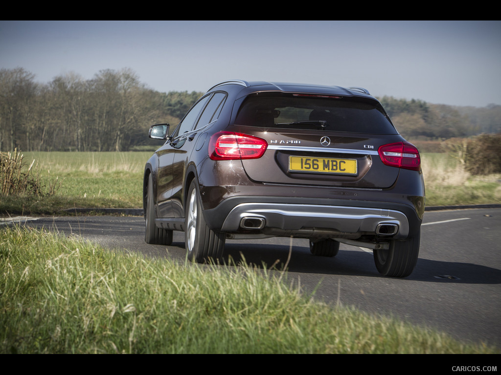 2015 Mercedes-Benz GLA 200 CDI (UK-Version)  - Rear