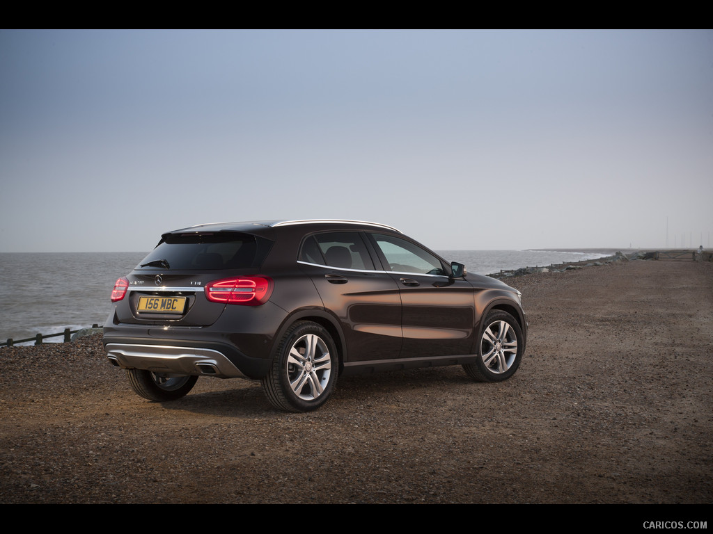 2015 Mercedes-Benz GLA 200 CDI (UK-Version)  - Rear