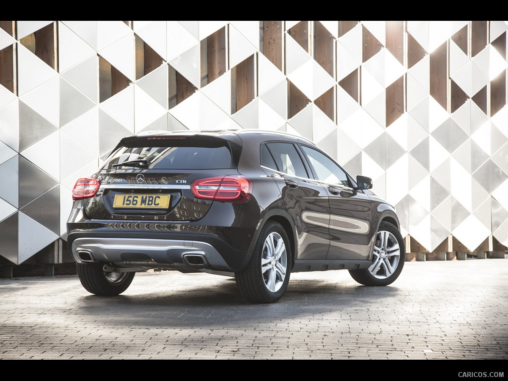 2015 Mercedes-Benz GLA 200 CDI (UK-Version)  - Rear