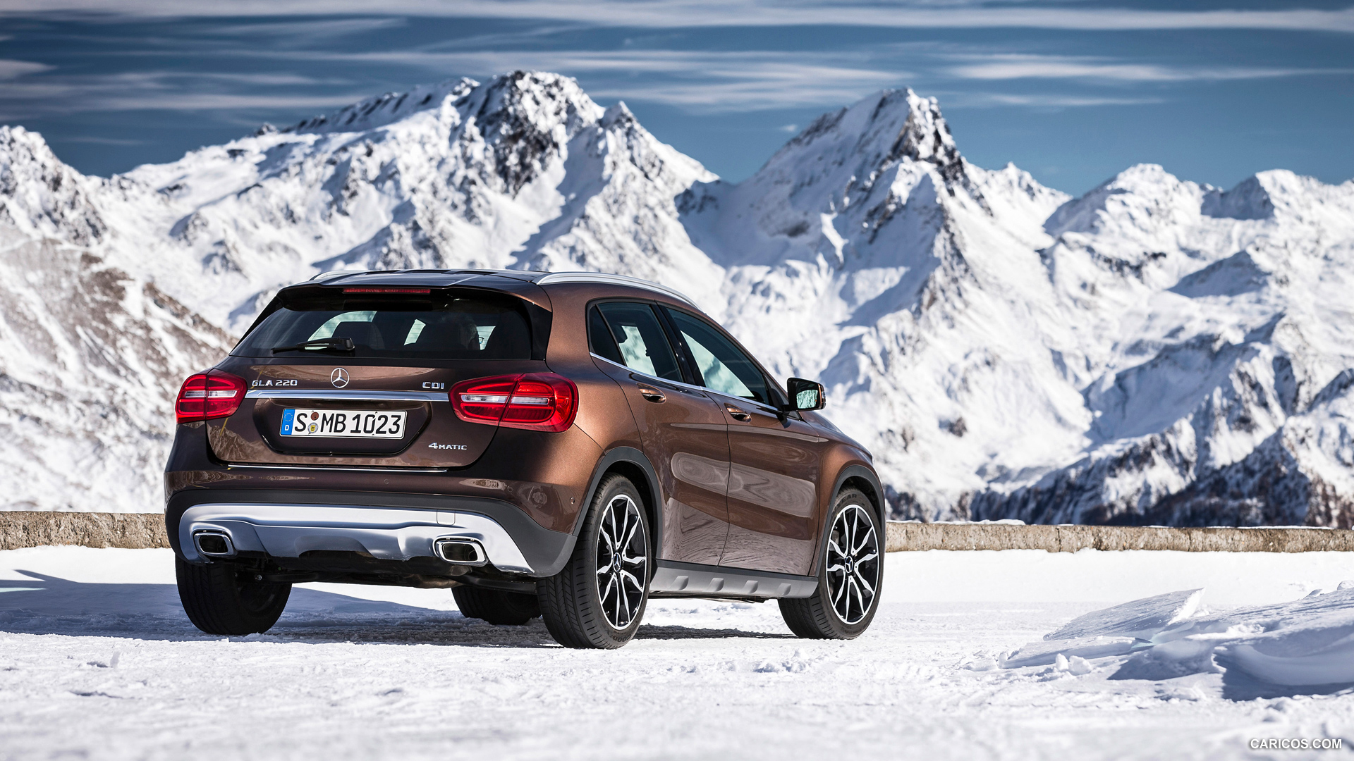 2015 Mercedes-Benz GLA 220 CDI 4MATIC - In Snow - Rear, #68 of 71