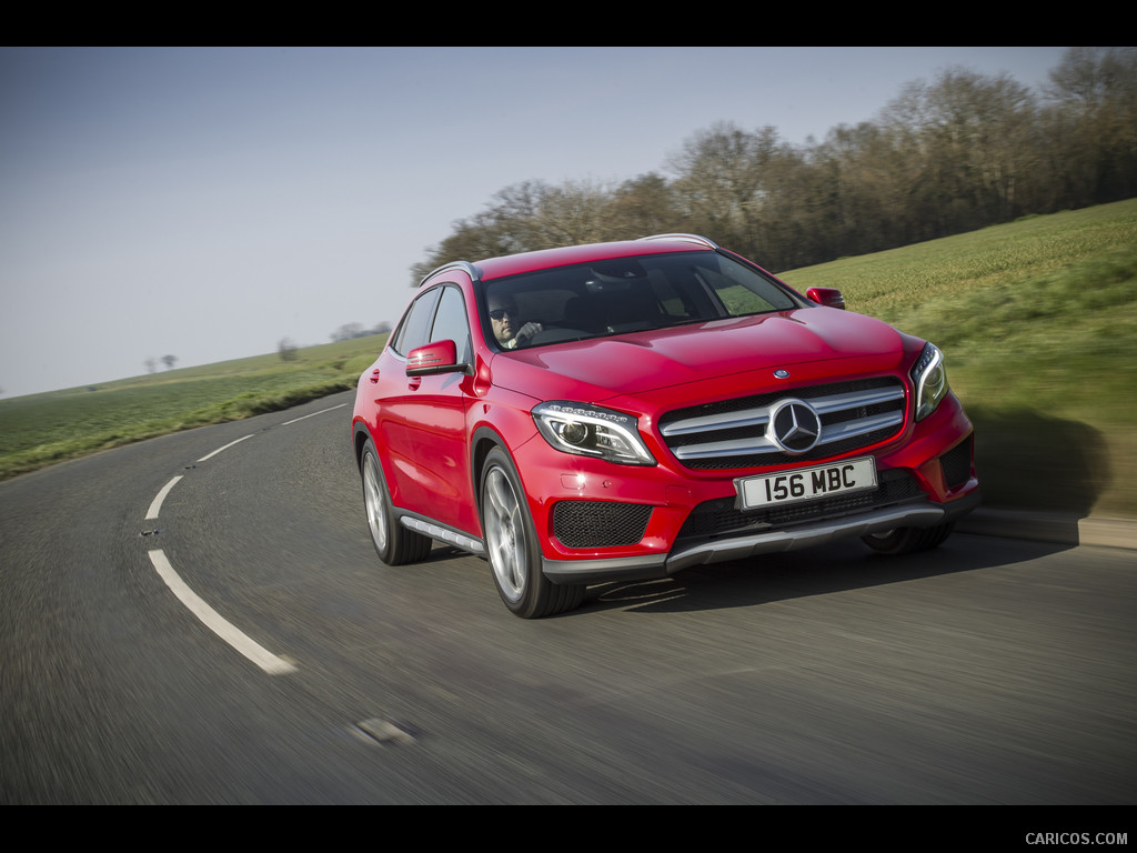 2015 Mercedes-Benz GLA 250 AMG (UK-Version)  - Front