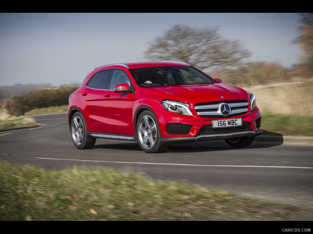 2015 Mercedes-Benz GLA 250 AMG (UK-Version)  - Front