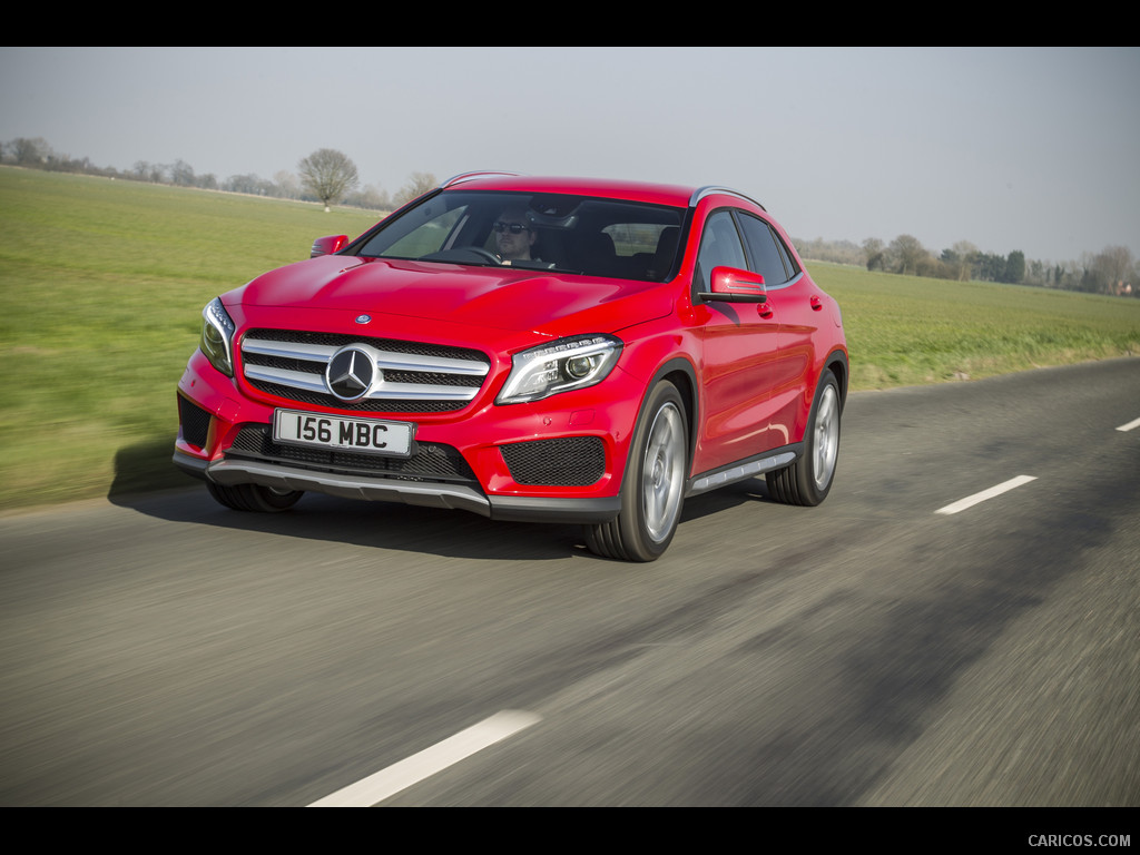 2015 Mercedes-Benz GLA 250 AMG (UK-Version)  - Front