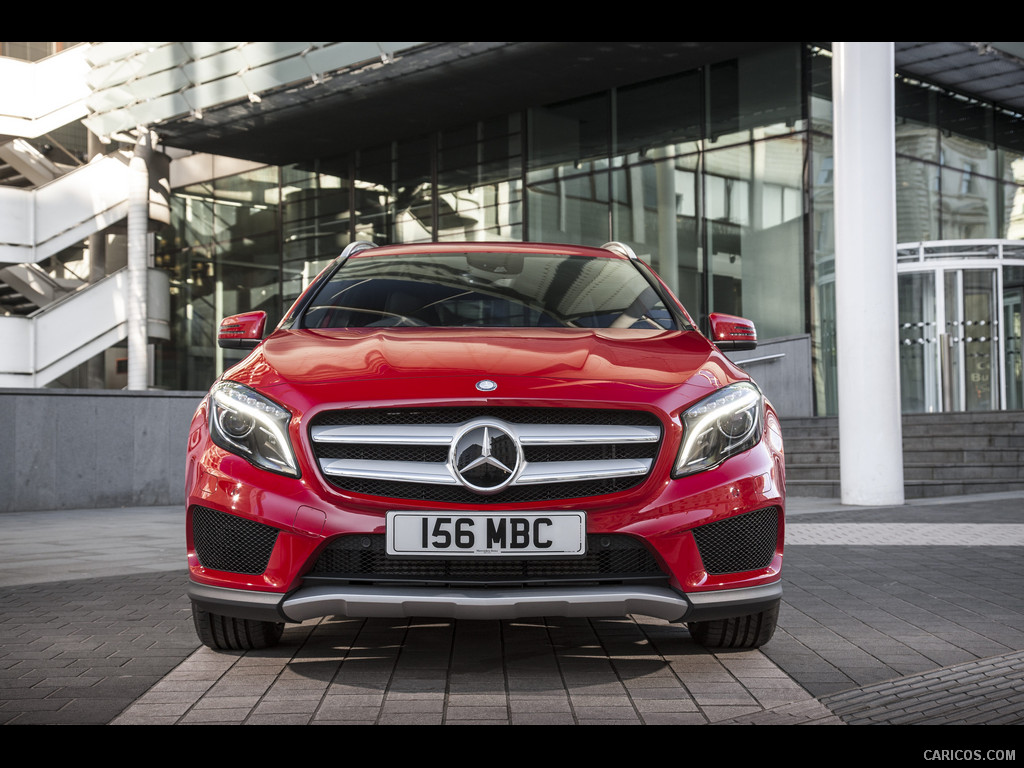 2015 Mercedes-Benz GLA 250 AMG (UK-Version)  - Front