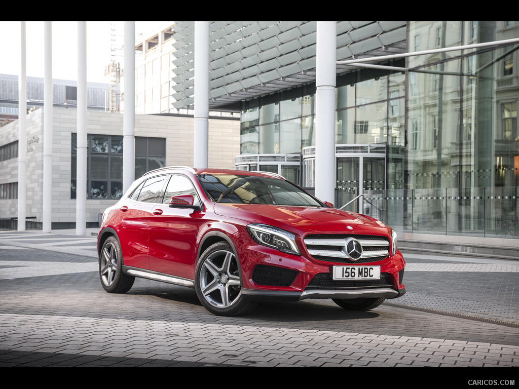 2015 Mercedes-Benz GLA 250 AMG (UK-Version)  - Front