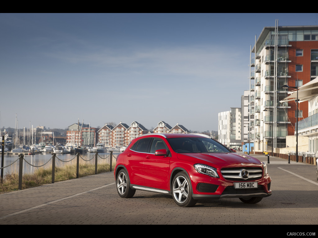 2015 Mercedes-Benz GLA 250 AMG (UK-Version)  - Front