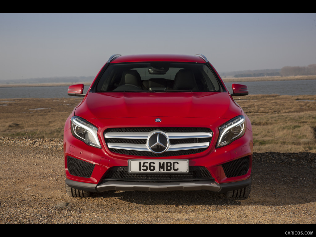 2015 Mercedes-Benz GLA 250 AMG (UK-Version)  - Front