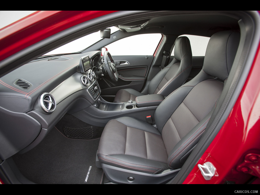 2015 Mercedes-Benz GLA 250 AMG (UK-Version)  - Interior