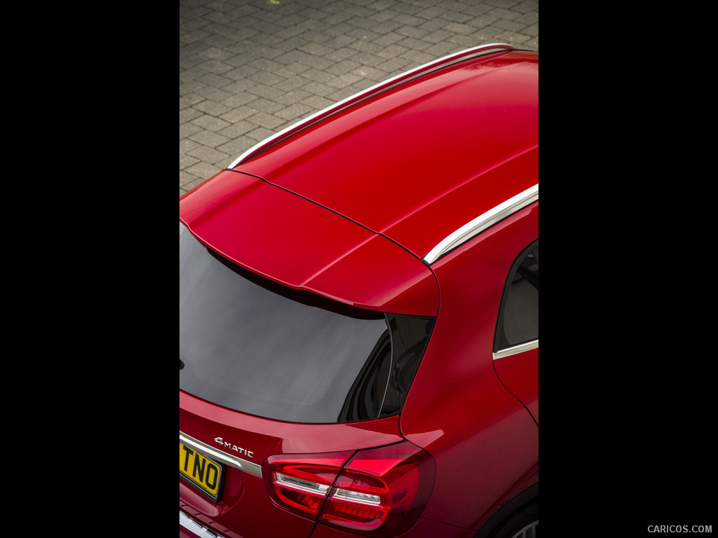 2015 Mercedes-Benz GLA 250 AMG (UK-Version)  - Roof