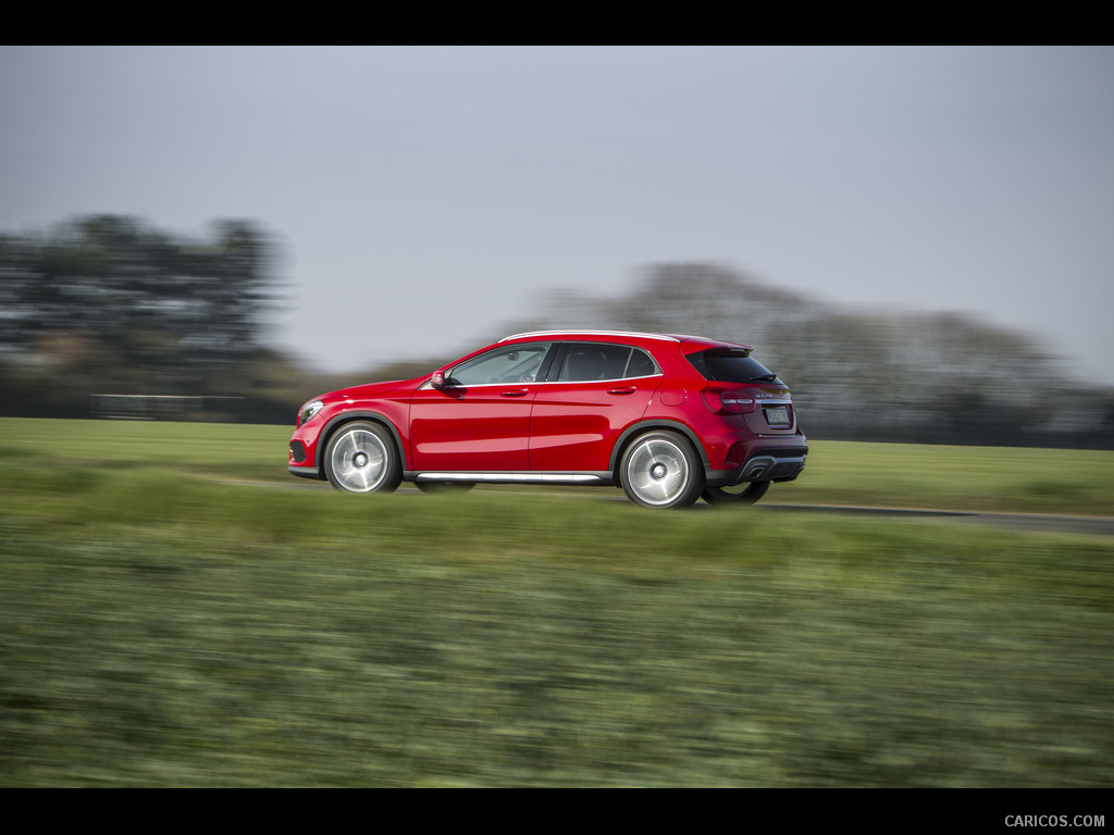 2015 Mercedes-Benz GLA 250 AMG (UK-Version)  - Side