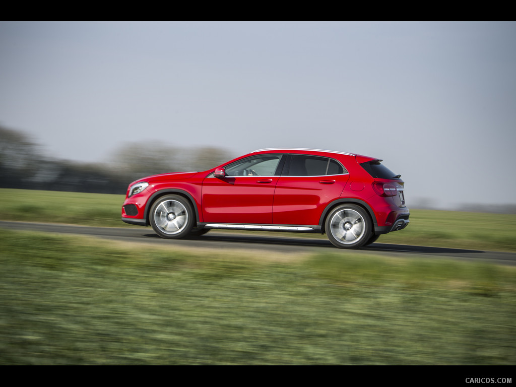 2015 Mercedes-Benz GLA 250 AMG (UK-Version)  - Side