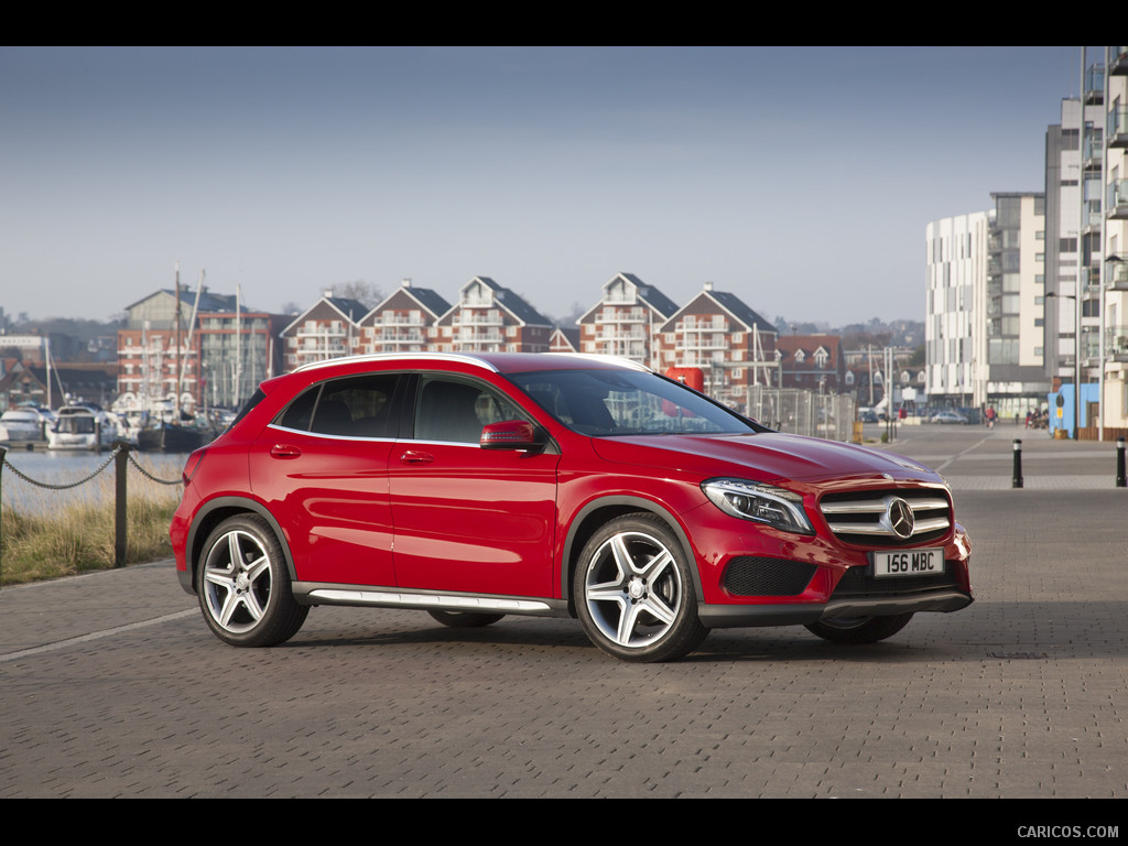 2015 Mercedes-Benz GLA 250 AMG (UK-Version)  - Side