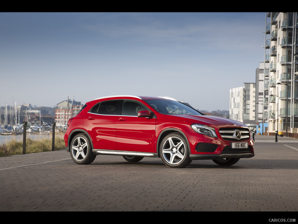 2015 Mercedes-Benz GLA 250 AMG (UK-Version)  - Side