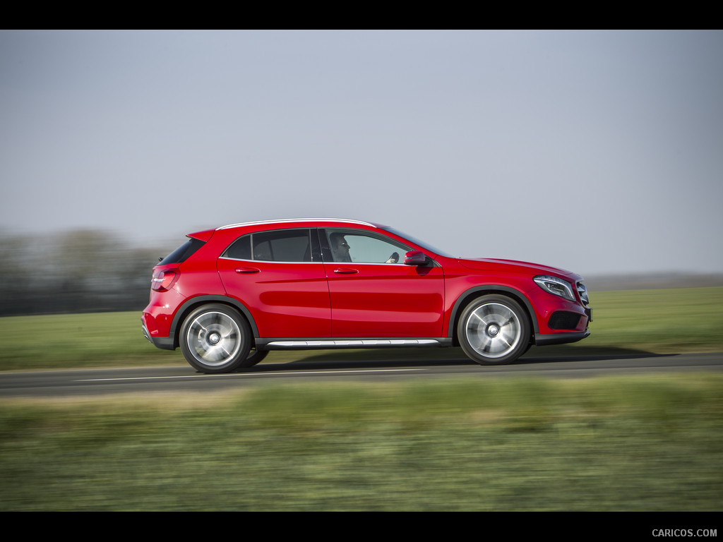 2015 Mercedes-Benz GLA 250 AMG (UK-Version)  - Side