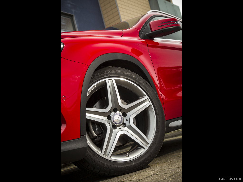 2015 Mercedes-Benz GLA 250 AMG (UK-Version)  - Wheel