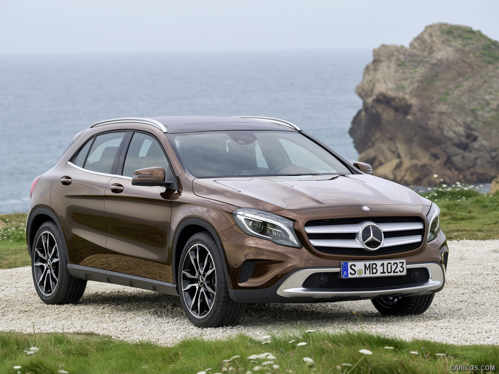 2015 Mercedes-Benz GLA-Class - GLA 220 CDI 4MATIC - Front