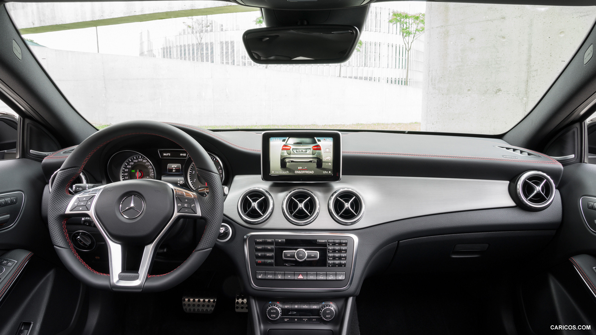 2015 Mercedes-Benz GLA-Class - GLA 250 4MATIC - Interior, #19 of 71