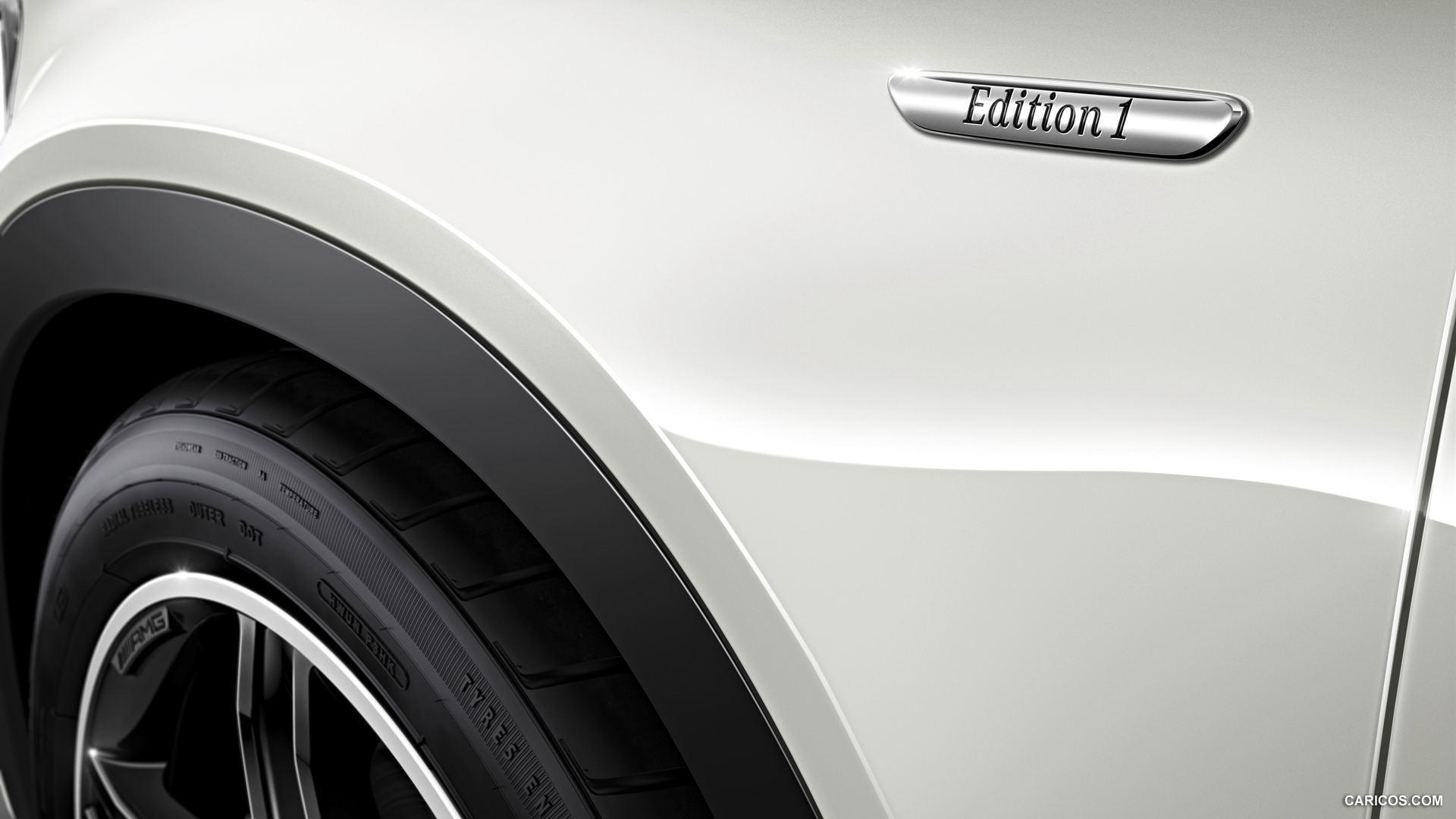 2015 Mercedes-Benz GLA-Class Edition 1  - Detail, #6 of 10