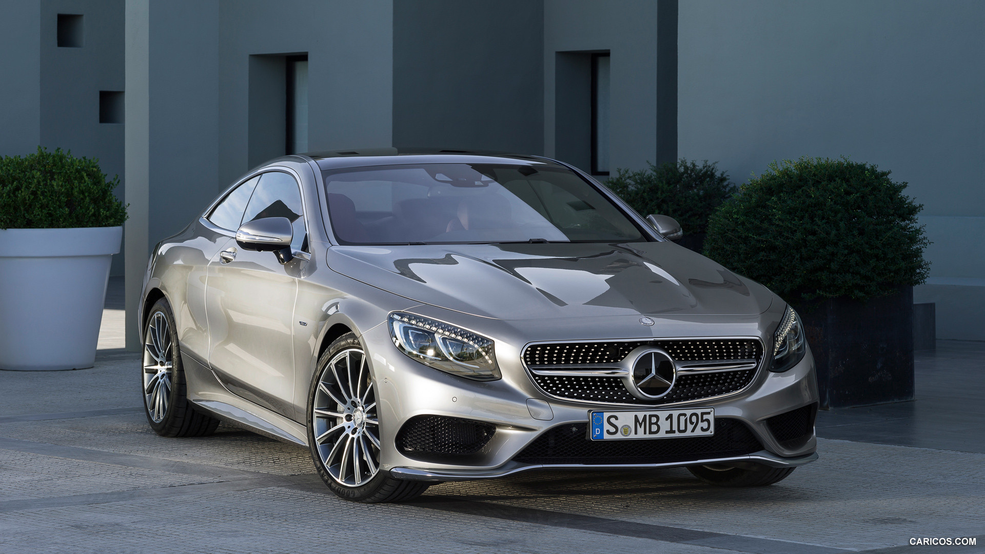 2015 Mercedes-Benz S-Class S500 4MATIC Coupe  - Front, #24 of 145