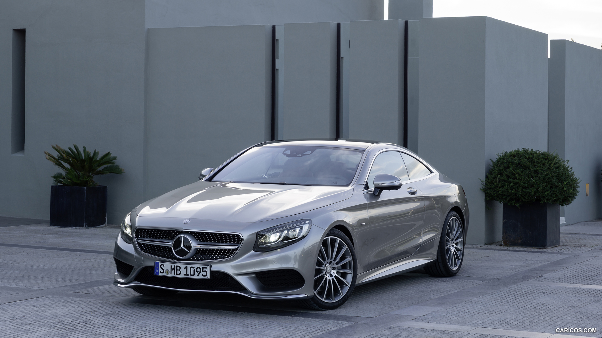 2015 Mercedes-Benz S-Class S500 4MATIC Coupe  - Front, #29 of 145