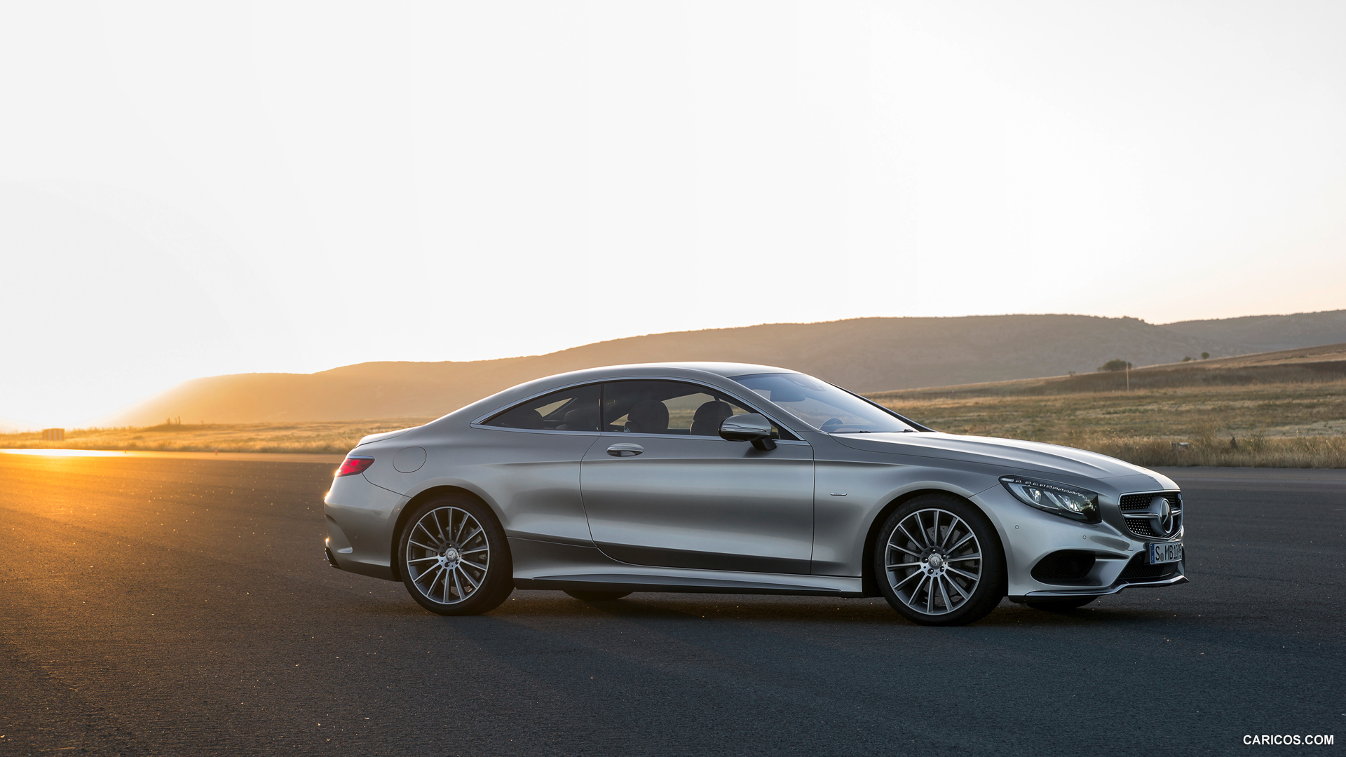 2015 Mercedes-Benz S-Class S500 4MATIC Coupe  - Side, #10 of 145