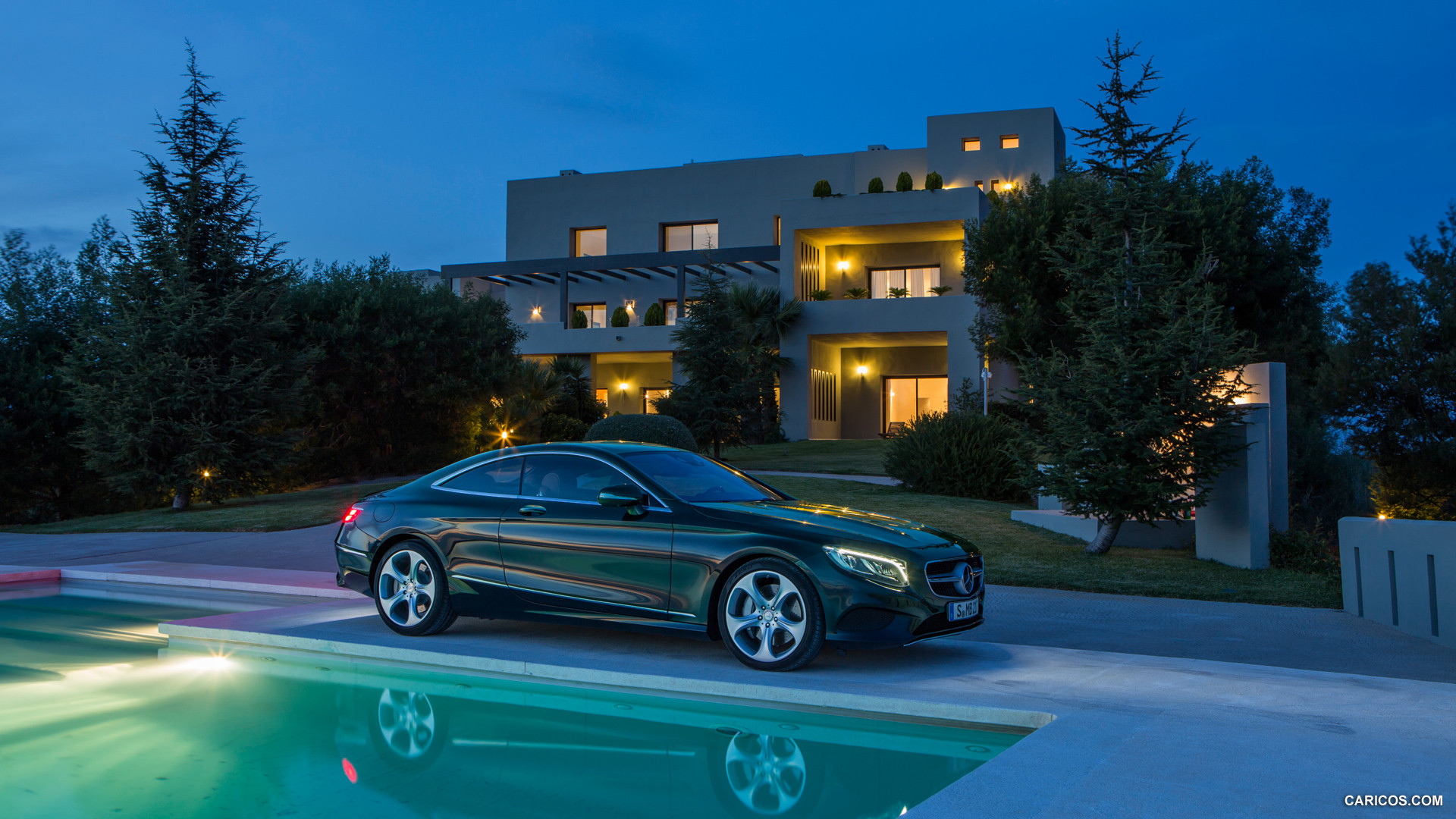 2015 Mercedes-Benz S-Class S500 4MATIC Coupe  - Side, #101 of 145