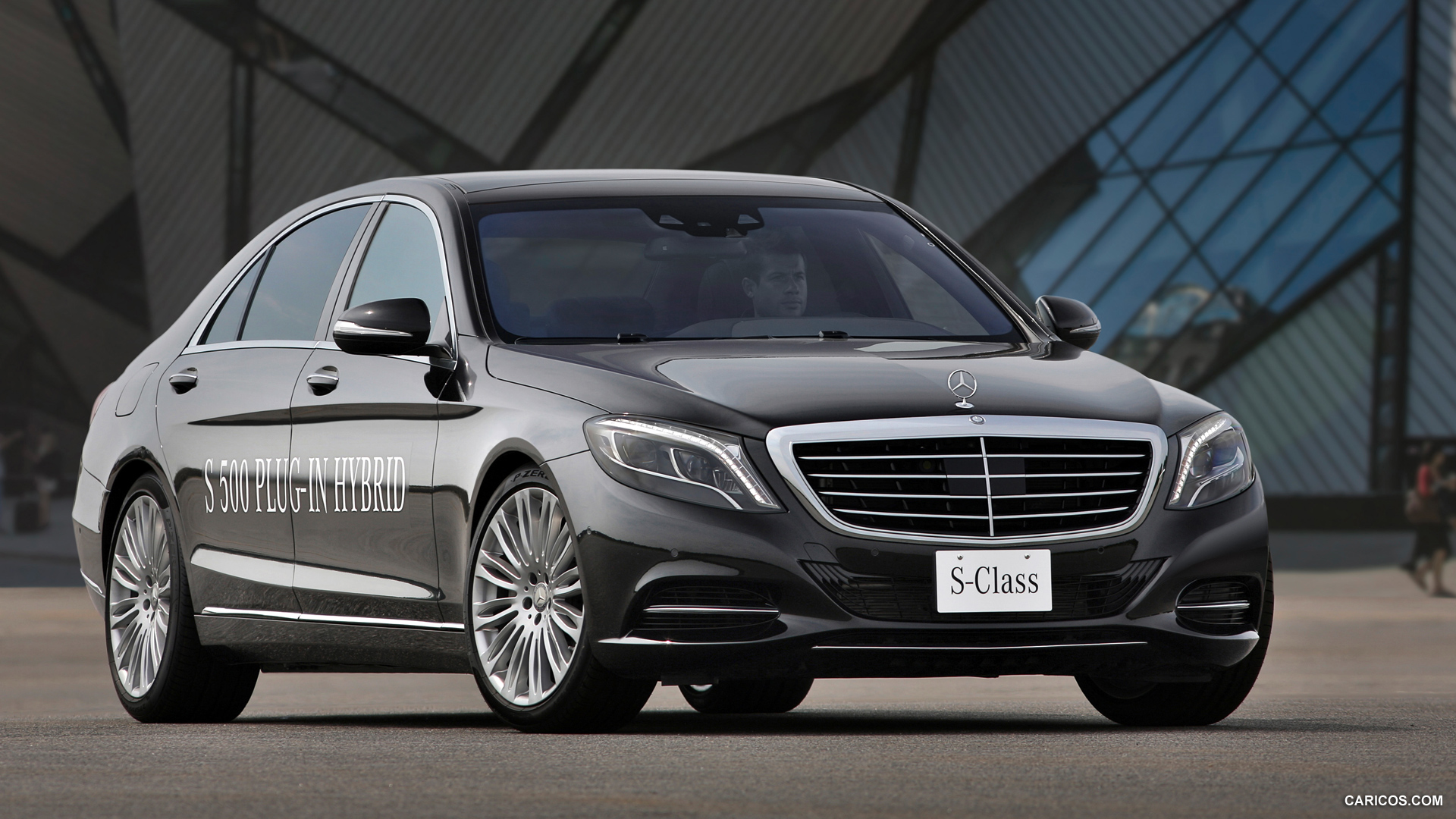 2015 Mercedes-Benz S500 Plug-In Hybrid  - Front, #1 of 109