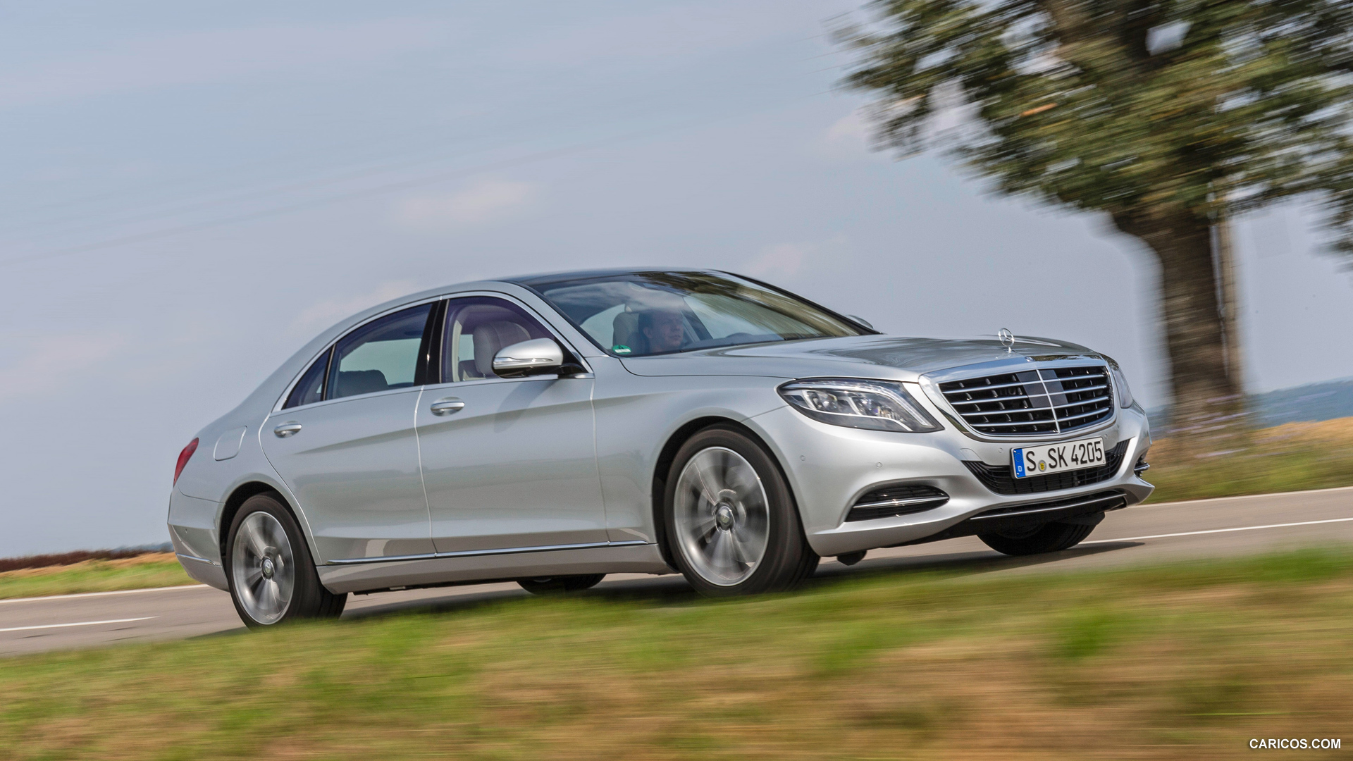 2015 Mercedes-Benz S500 Plug-In Hybrid  - Front, #12 of 109