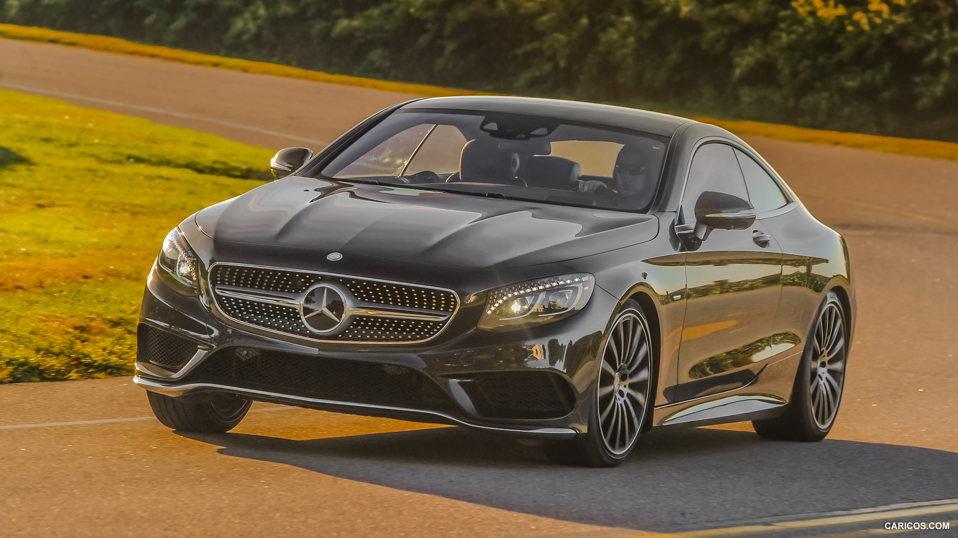 2015 Mercedes-Benz S550 4MATIC Coupe  - Front, #25 of 60