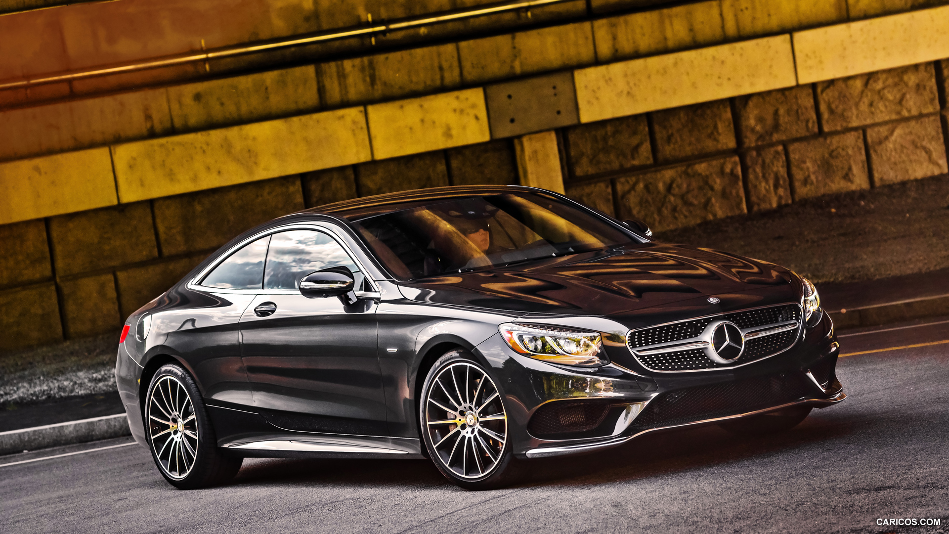 2015 Mercedes-Benz S550 4MATIC Coupe  - Front, #32 of 60