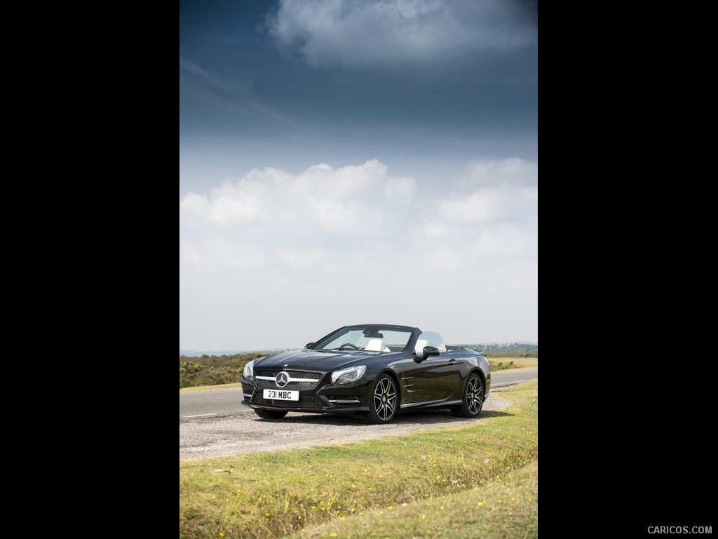 2015 Mercedes-Benz SL-Class SL400 (UK-Version)  - Front