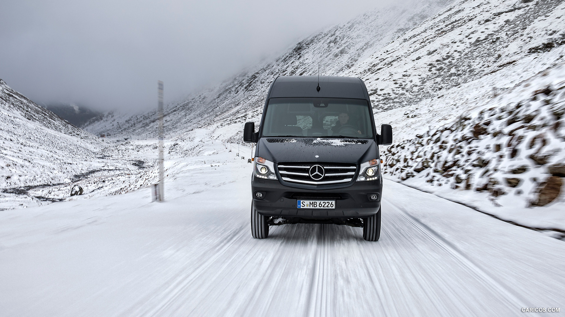 2015 Mercedes-Benz Sprinter 316 BlueTec 4X4 - In Snow - Front, #14 of 126