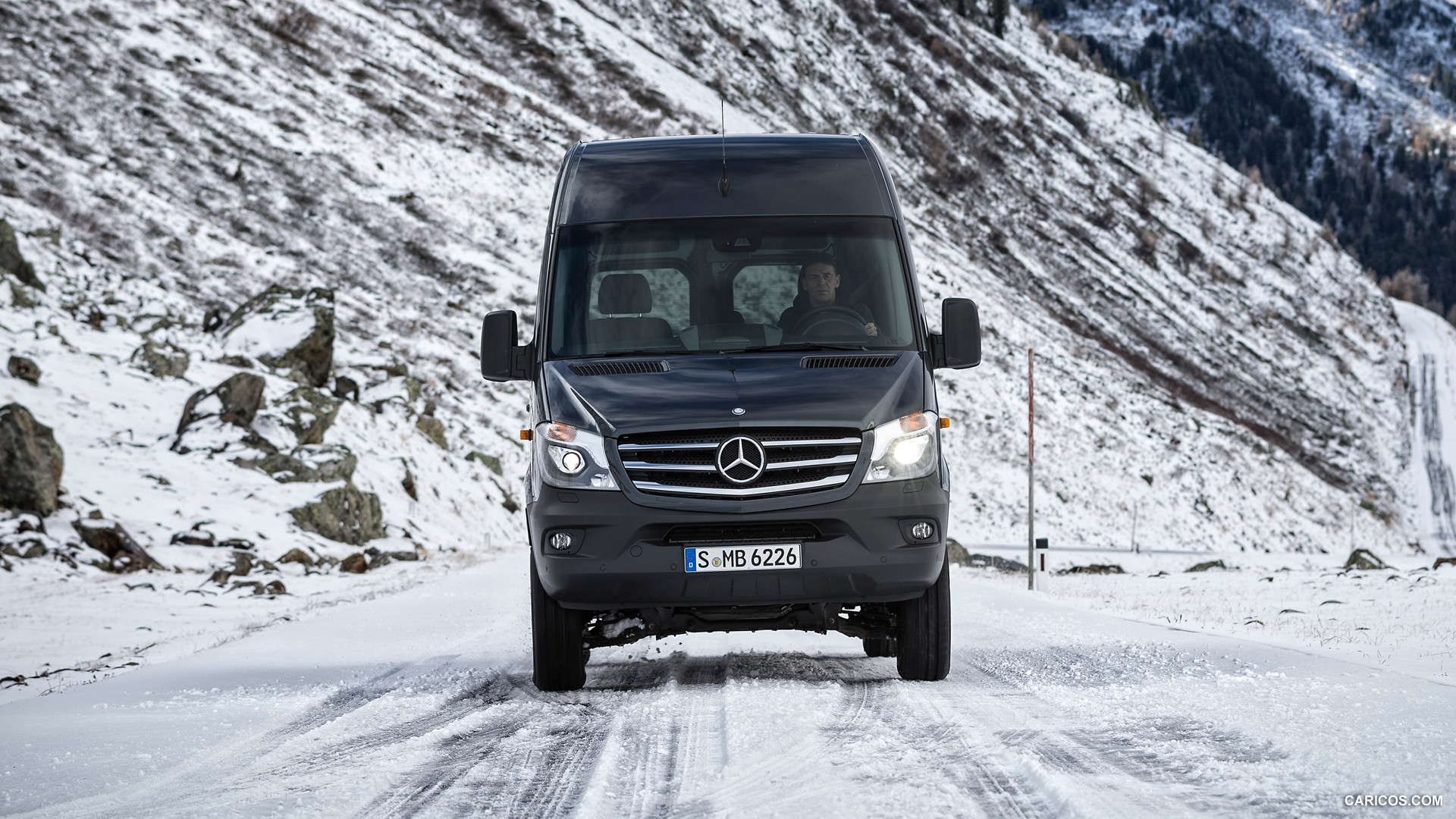 2015 Mercedes-Benz Sprinter 316 BlueTec 4X4 - In Snow - Front, #35 of 126