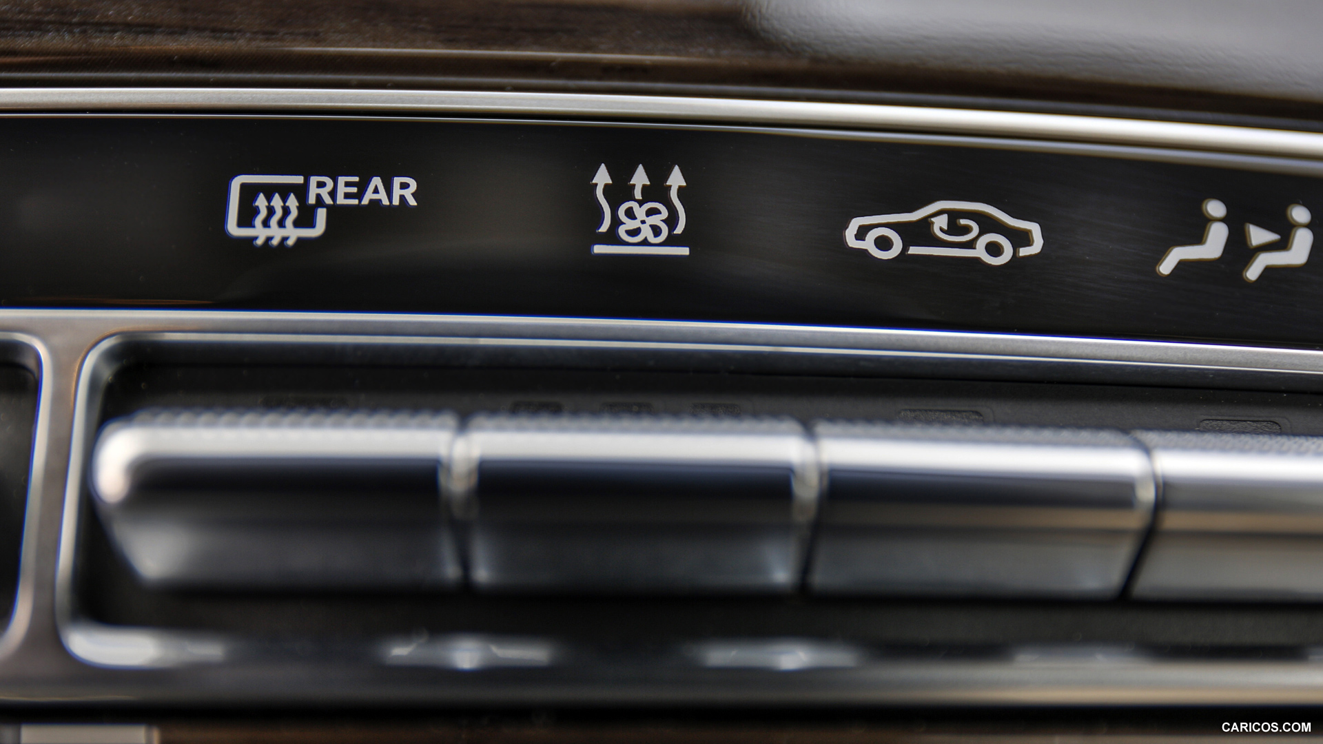 2015 Mercedes-Benz V-Class  - Interior Detail, #205 of 254