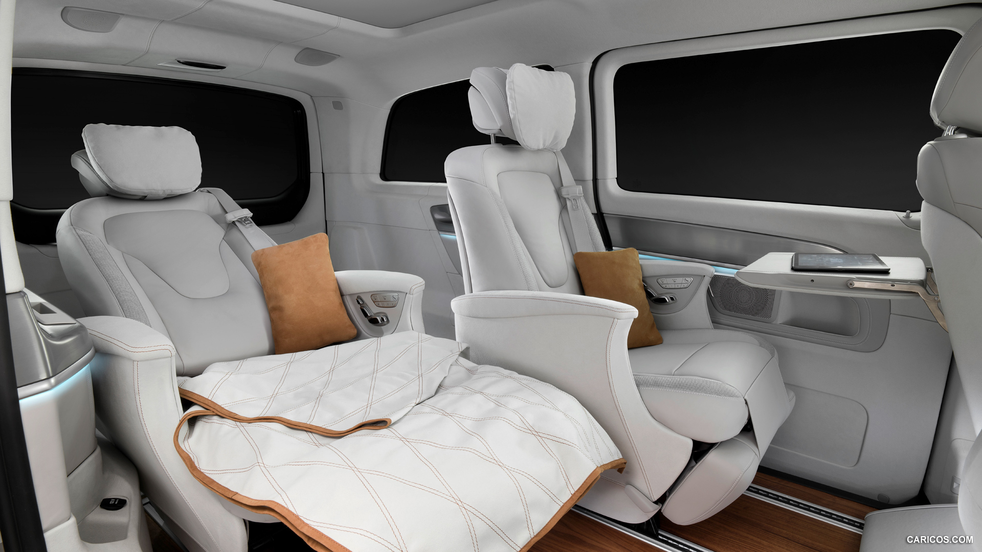 2015 Mercedes-Benz V-ision e Concept  - Interior, #11 of 17