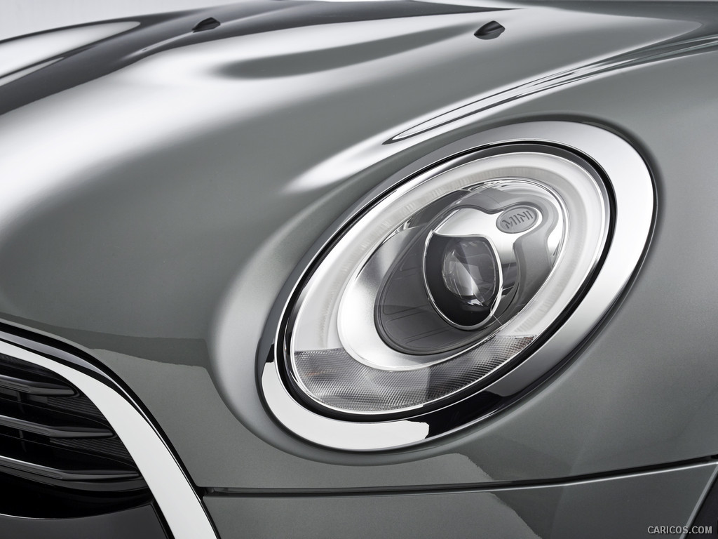 2016 MINI Clubman D - Headlight