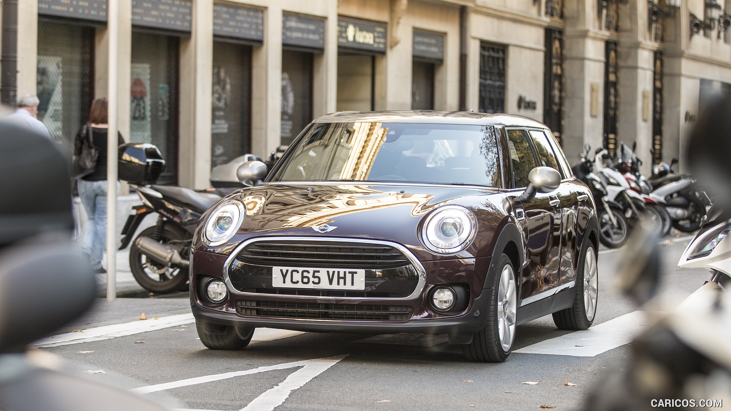 2016 MINI Cooper Clubman D (UK-Spec) - Front, #2 of 275