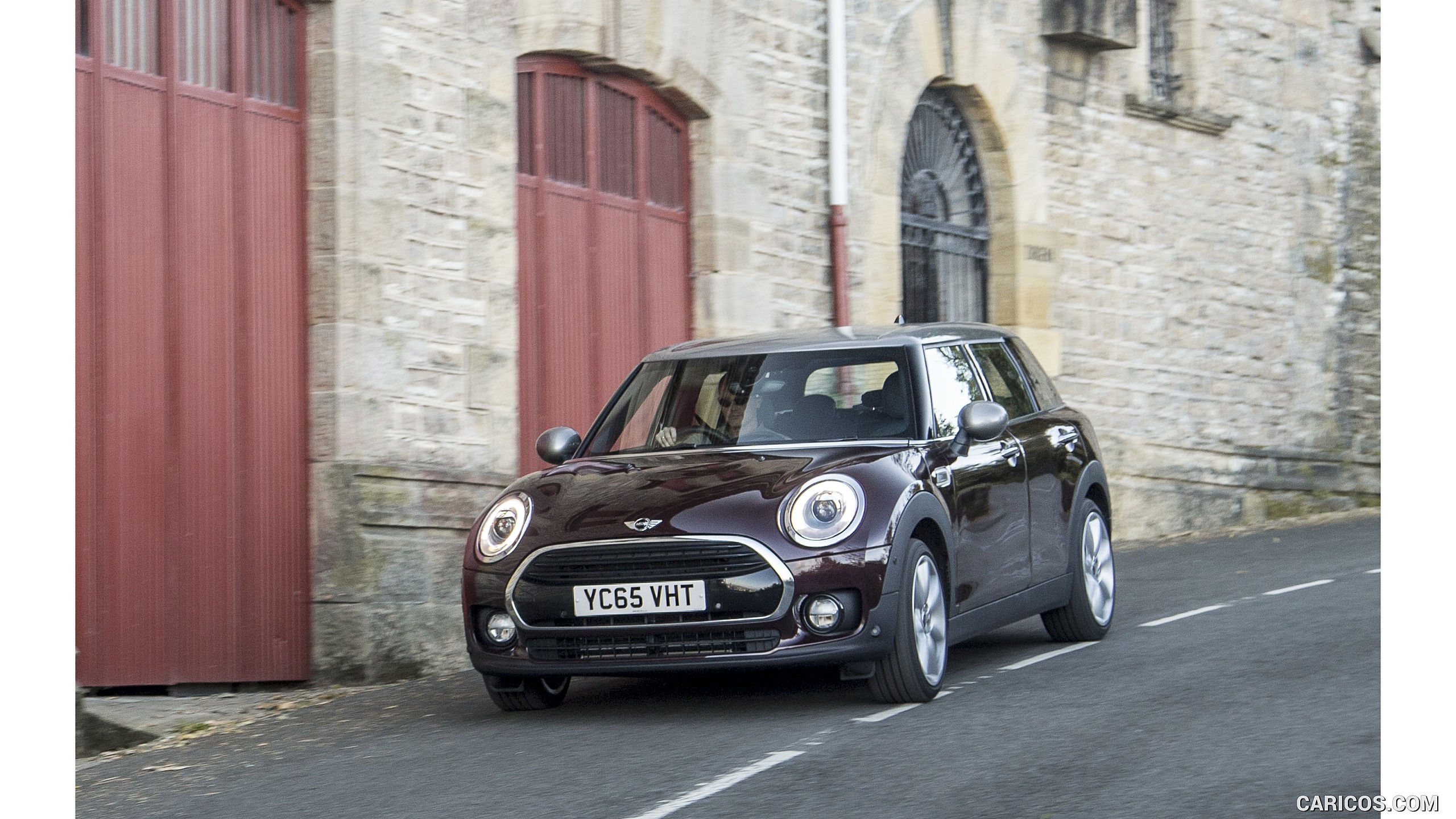 2016 MINI Cooper Clubman D (UK-Spec) - Front, #13 of 275