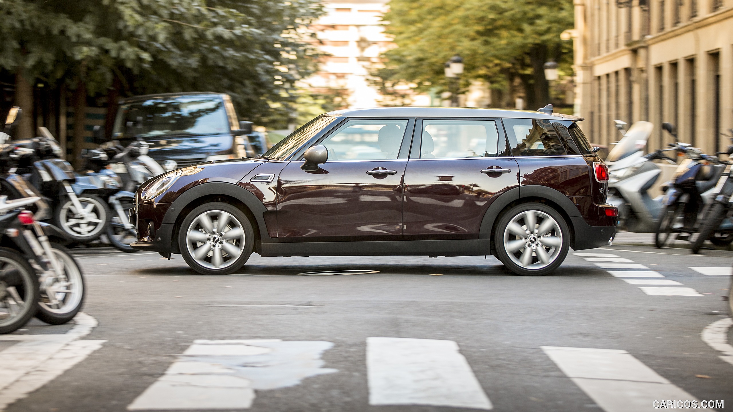 2016 MINI Cooper Clubman D (UK-Spec) - Side, #7 of 275