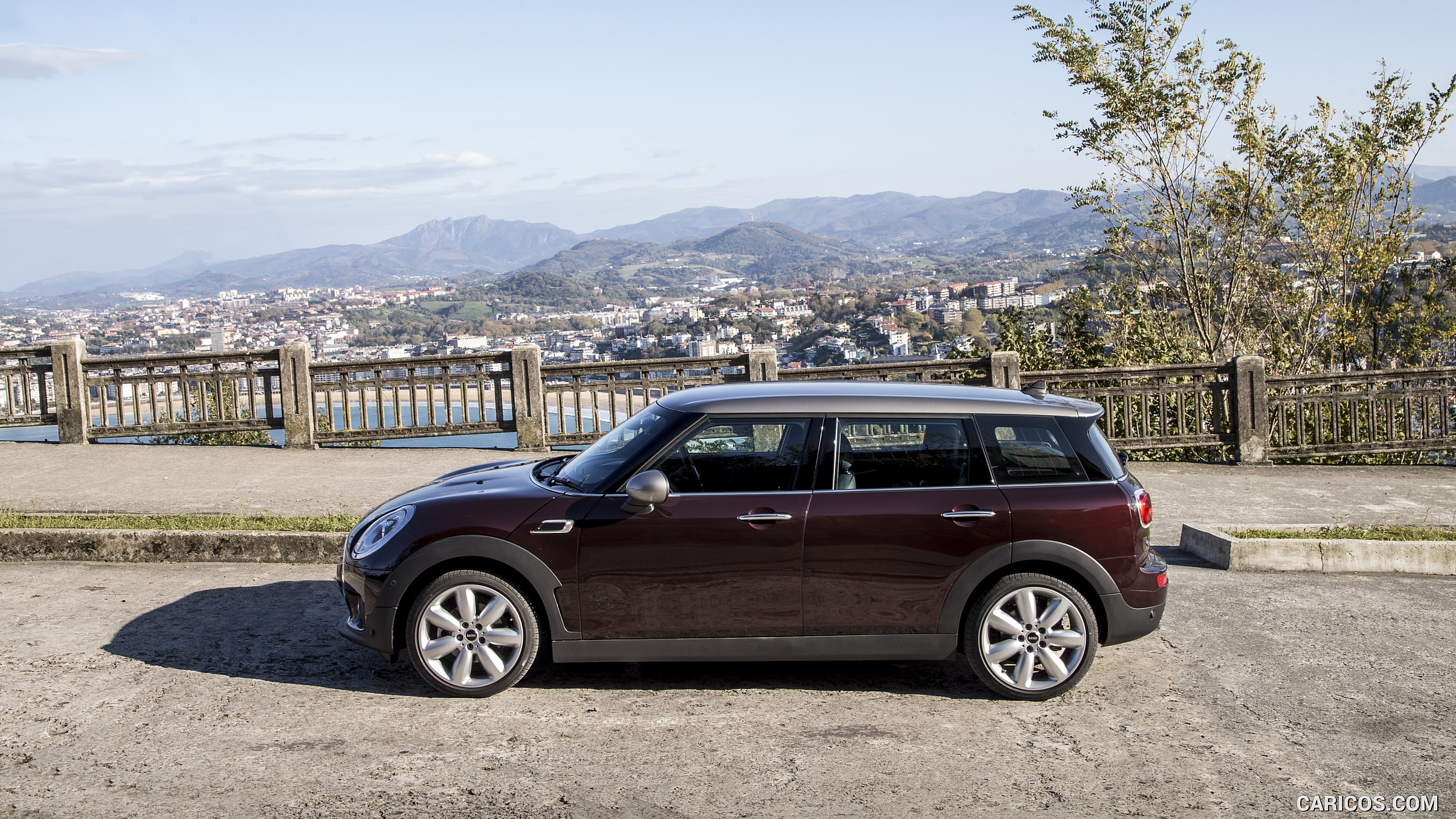 2016 MINI Cooper Clubman D (UK-Spec) - Side, #24 of 275