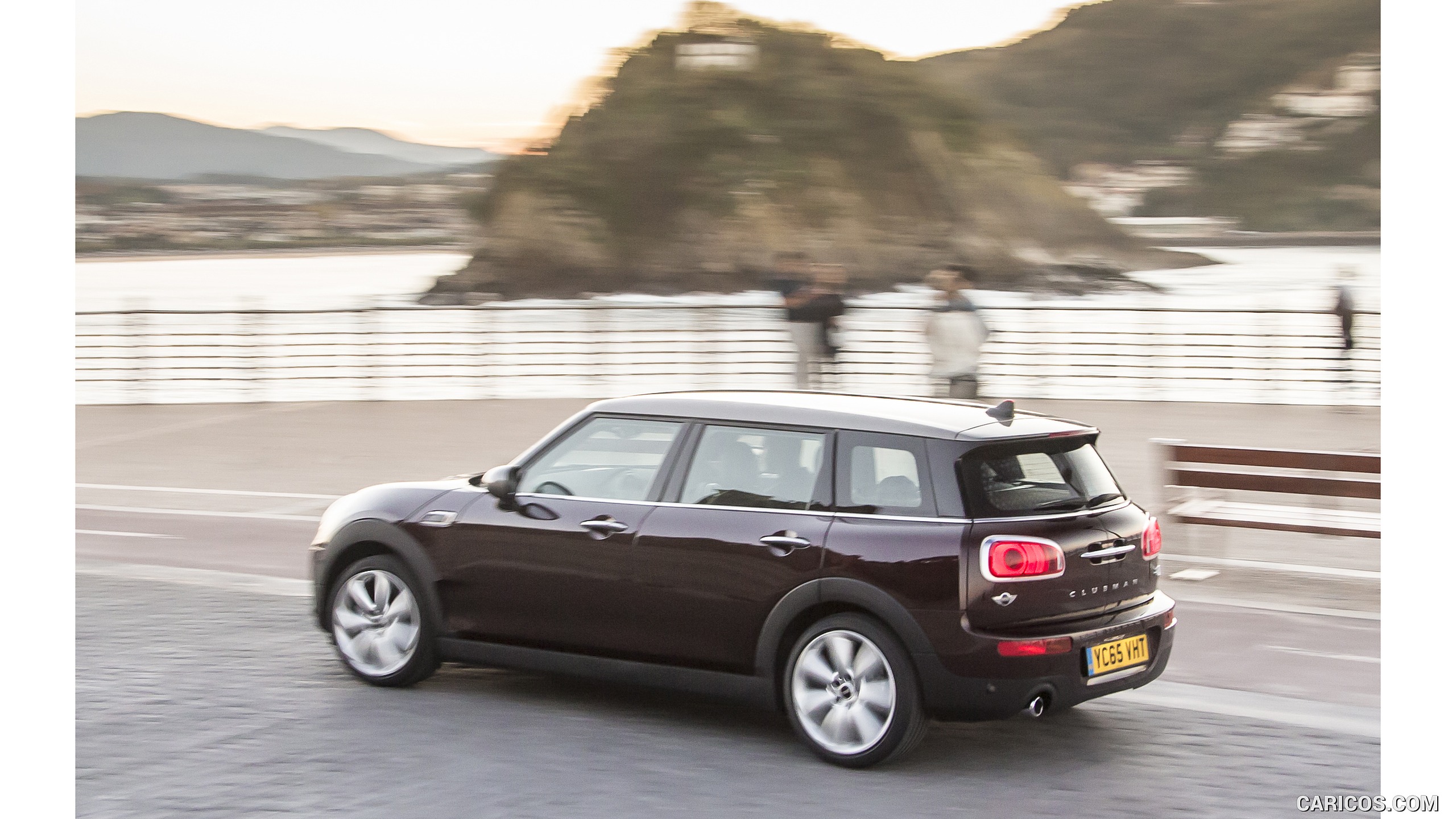 2016 MINI Cooper Clubman D (UK-Spec) - Side, #27 of 275