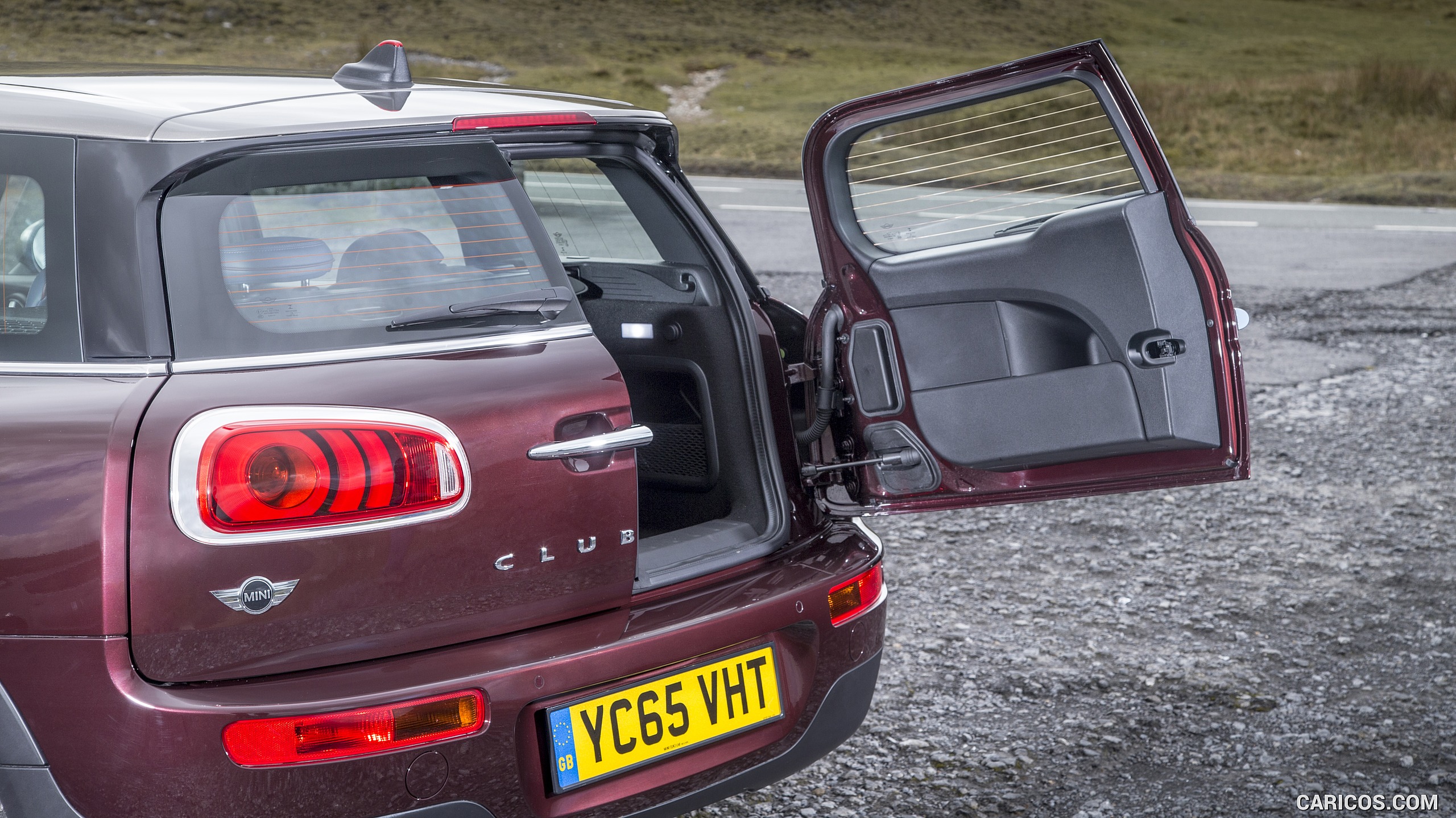 2016 MINI Cooper Clubman D (UK-Spec) - Trunk, #129 of 275