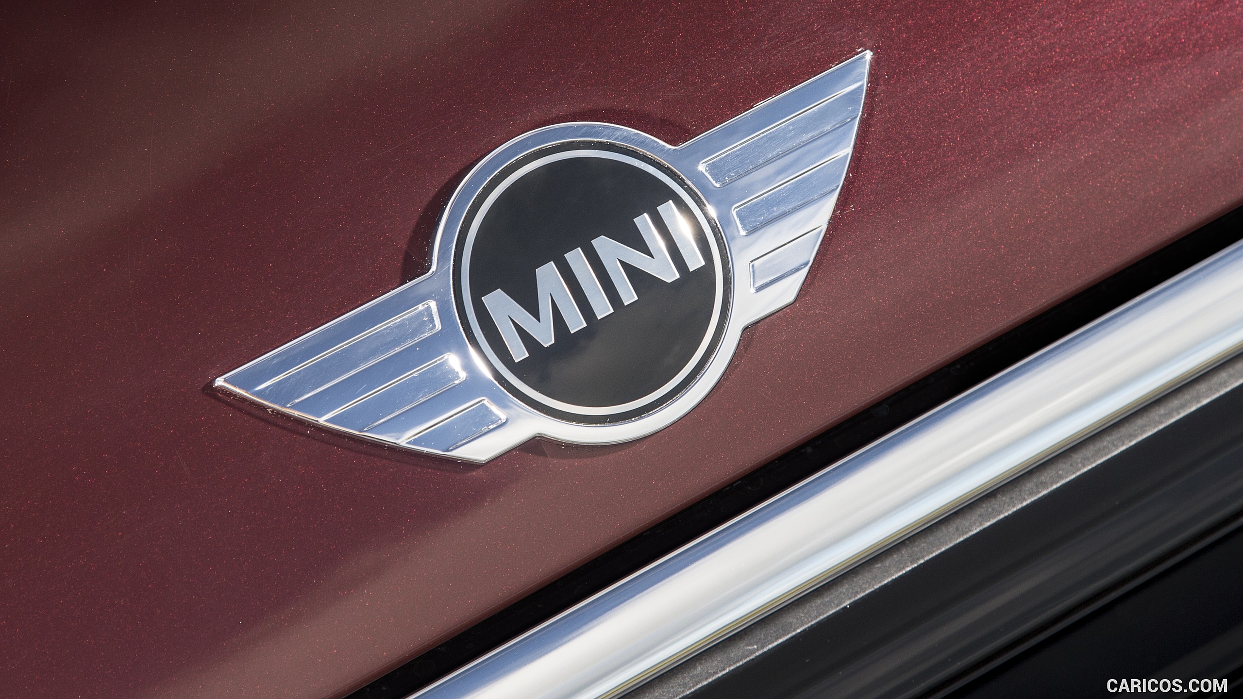 2016 MINI Cooper Clubman D (UK-Spec) - Badge | Caricos