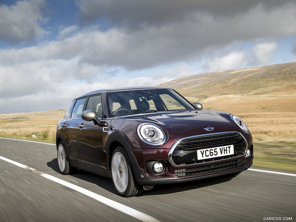 2016 MINI Cooper Clubman D (UK-Spec) - Front