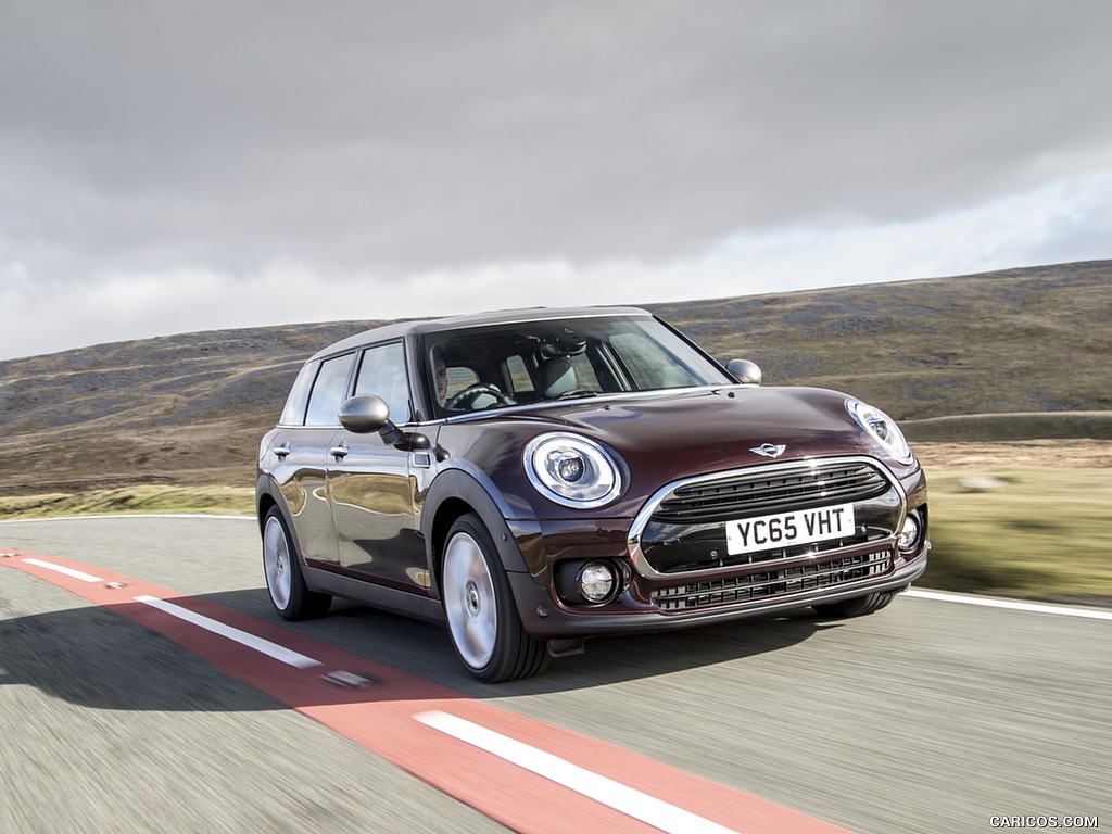 2016 MINI Cooper Clubman D (UK-Spec) - Front