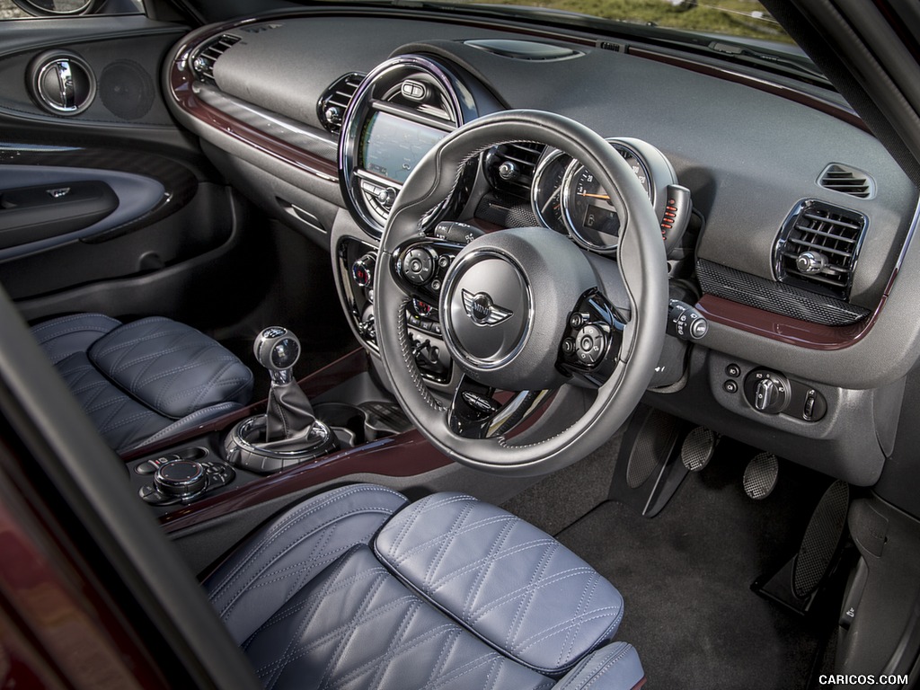 2016 MINI Cooper Clubman D (UK-Spec) - Interior