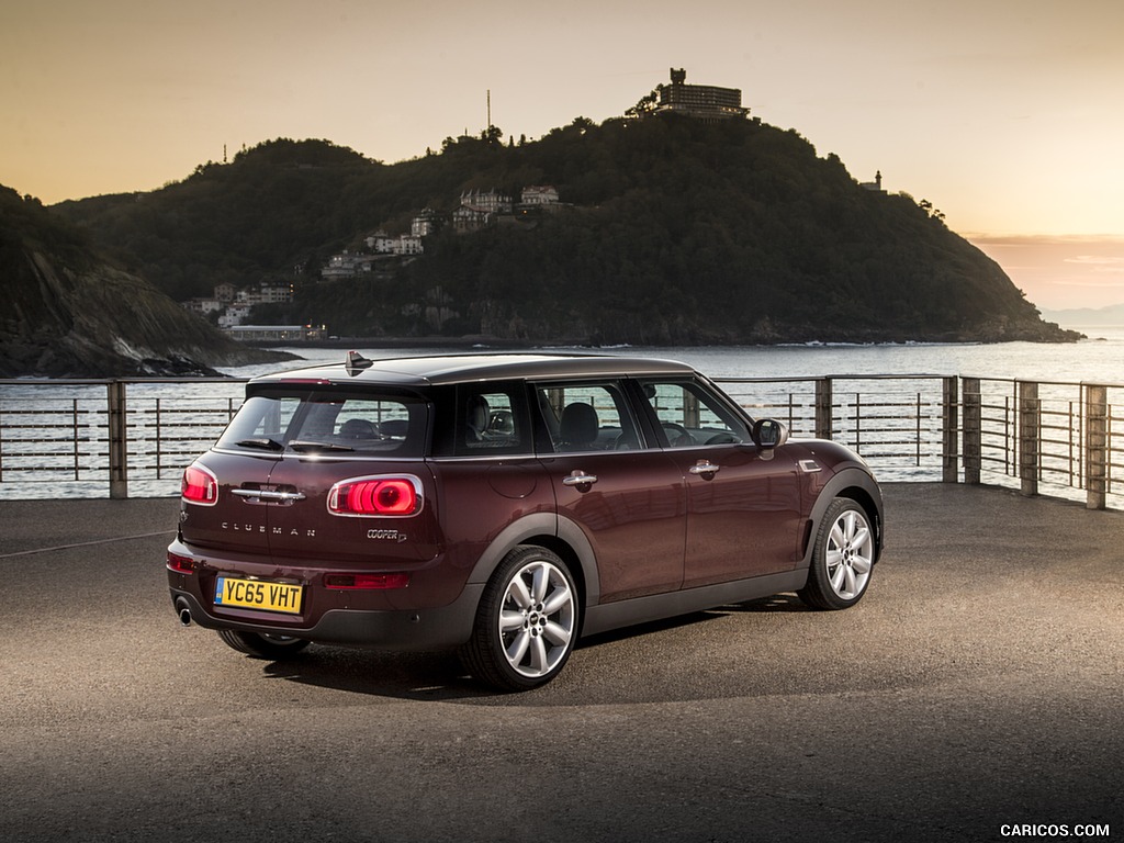 2016 MINI Cooper Clubman D (UK-Spec) - Rear