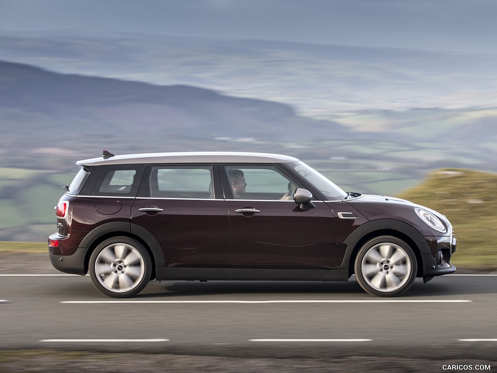 2016 MINI Cooper Clubman D (UK-Spec) - Side