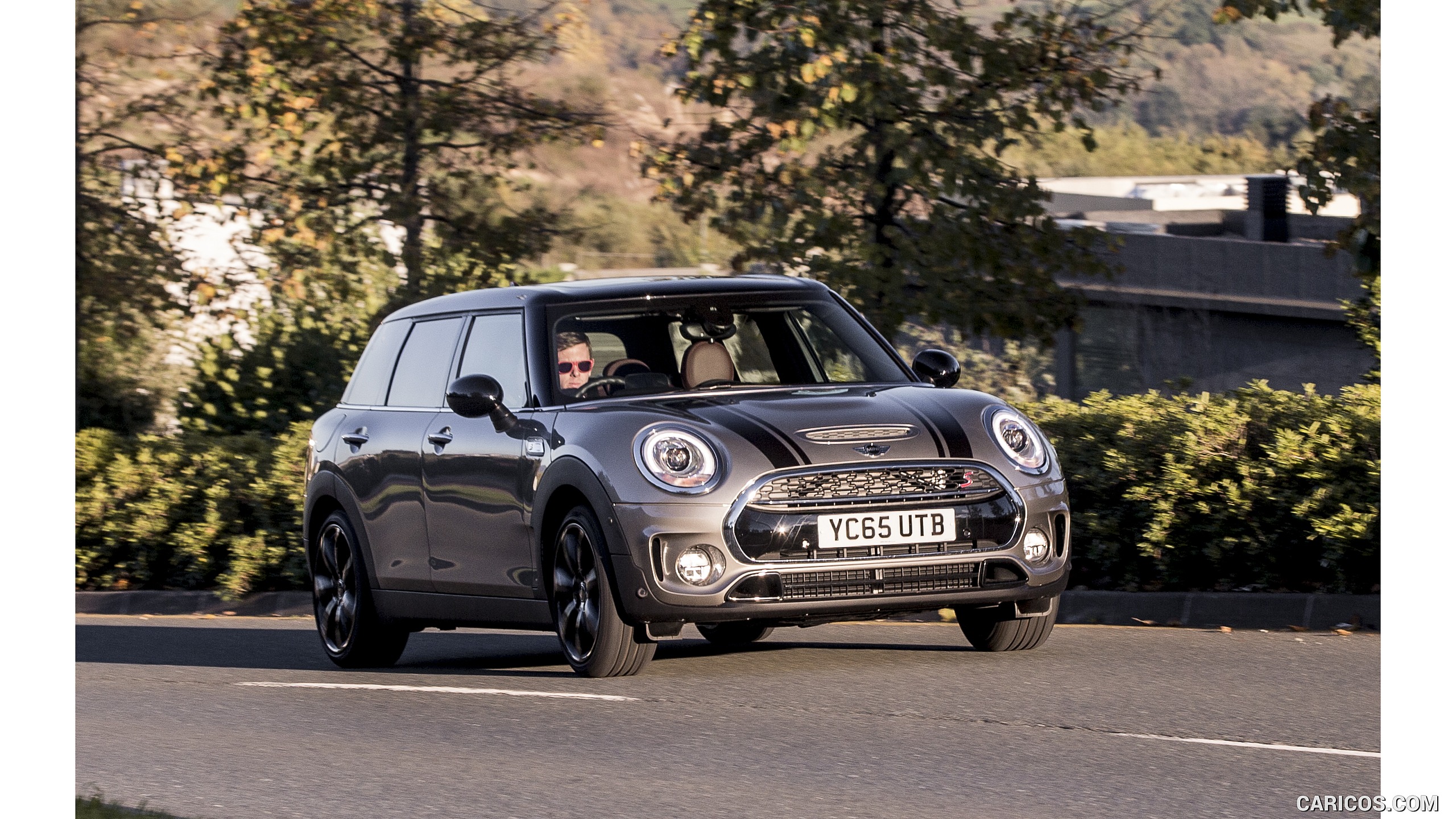 2016 MINI Cooper Clubman S (UK-Spec) - Front, #49 of 275