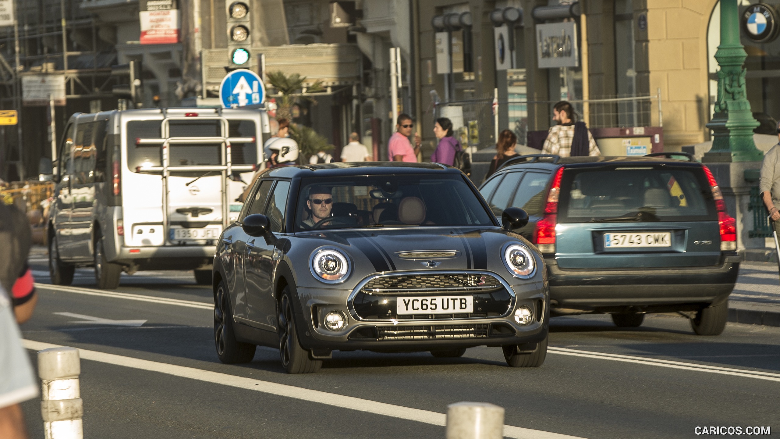 2016 MINI Cooper Clubman S (UK-Spec) - Front, #52 of 275